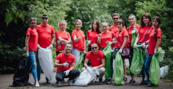 AB InBev Efes Україна відкрила екологічну інсталяцію «Стихії» та організував прибирання території ВДНГ